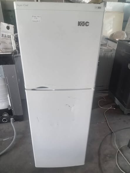 KIC fridge freezer photo 1