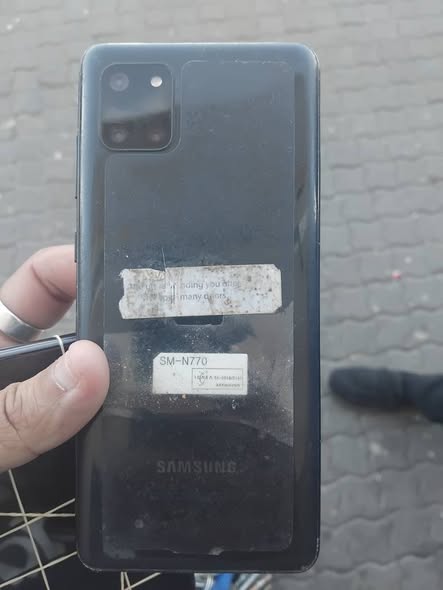 Samsung Note 10lite photo 1