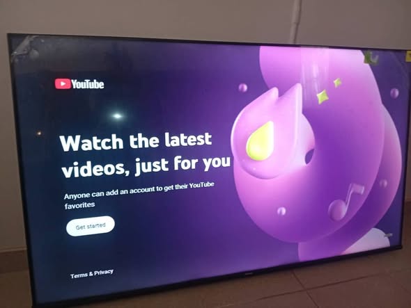 58 inch Hisense photo 2
