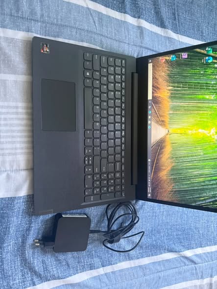 Lenovo Pro Laptop photo 2
