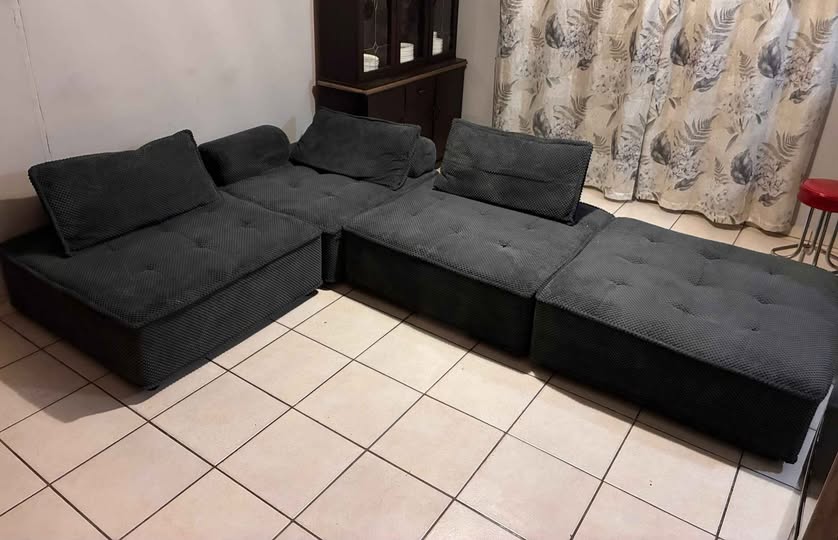 Couch photo 1
