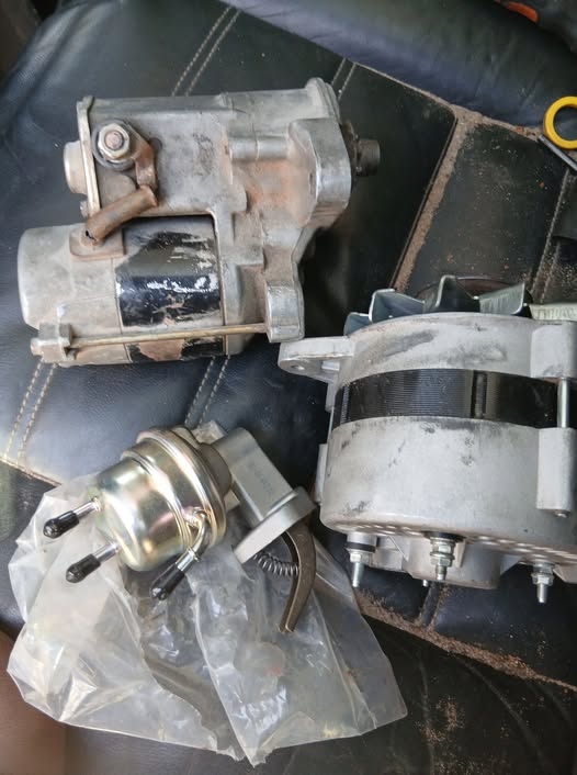 Toyota 4y Parts photo 1