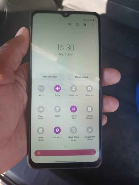 Samsung A12 photo 3