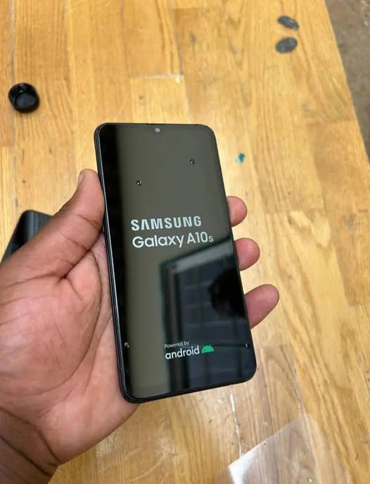 Samsung a10s photo 1