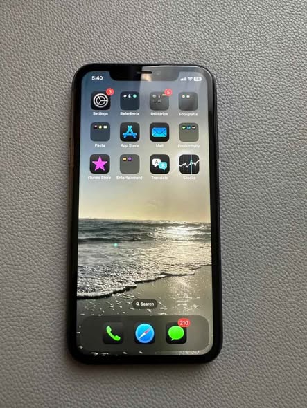 IPhone 11 photo 1