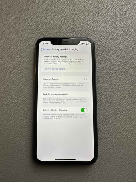 IPhone 11 photo 2