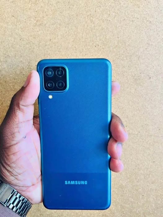 Samsung A12 photo 1