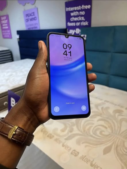 Samsung galaxy A15 photo 4