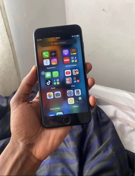 IPhone 7 Plus – 128GB photo 2