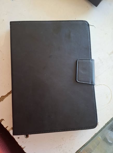 Samsung Tab E photo 3