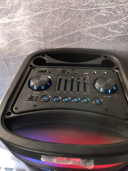 BIG DIXON BLUETOOTH SPEAKER photo 5