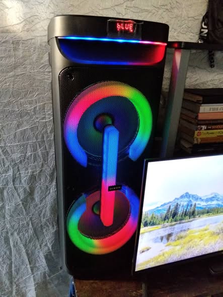 BIG DIXON BLUETOOTH SPEAKER photo 1