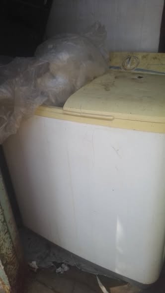 Washing machine photo 2