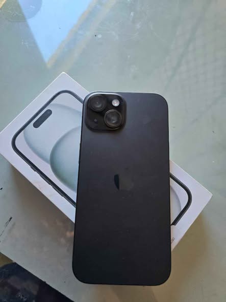 IPHONE 15 photo 4