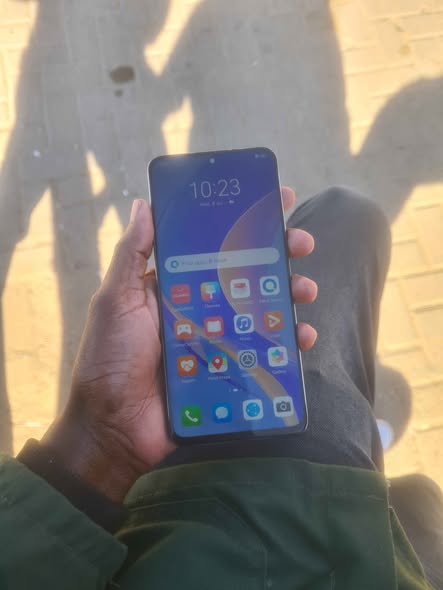 Huawei nova Y90 photo 3