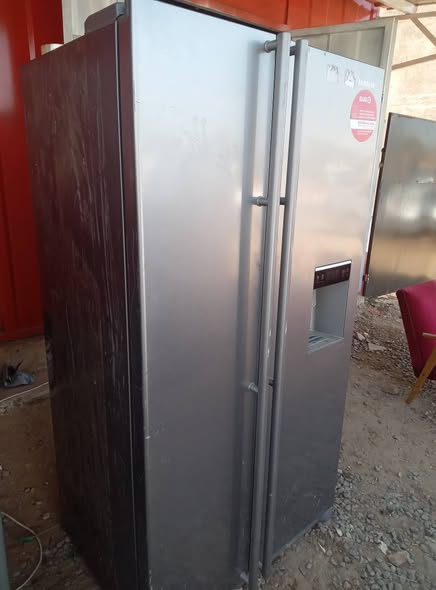Samsung double door dispenser fridge freezer photo 2