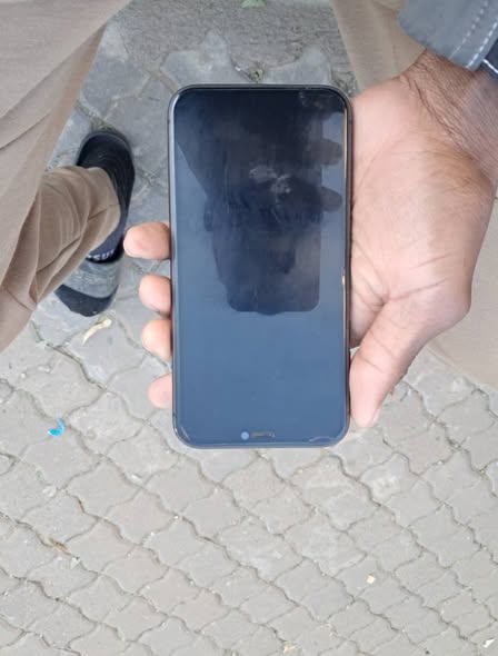 IPhone 11 photo 3