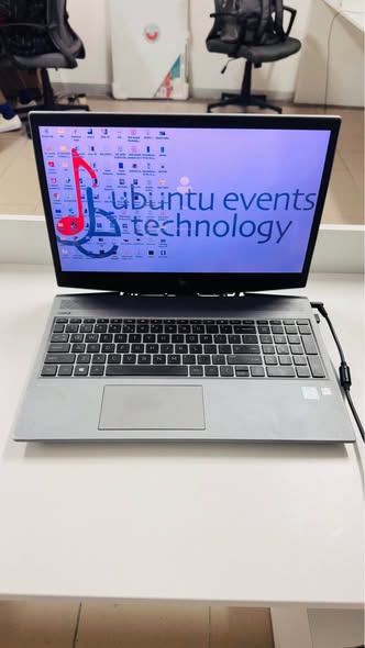HP Zbook photo 2