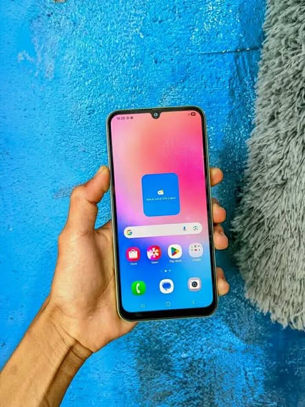 Samsung Galaxy A24 photo 2
