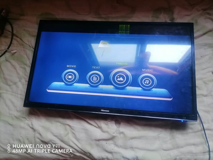 32 INCH TV photo 1