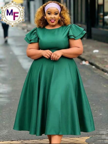 Dress photo 3