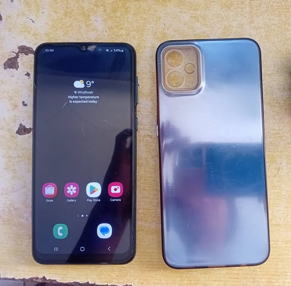 Galaxy A04 photo 2