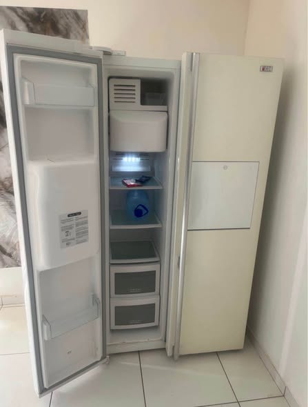 Samsung Icon double door fridge photo 3