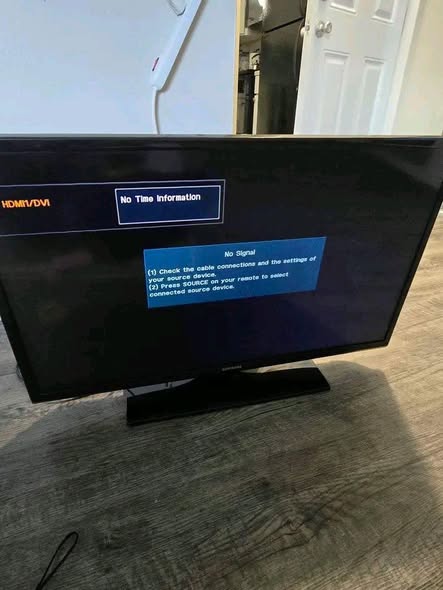 Samsung 32' TV photo 4