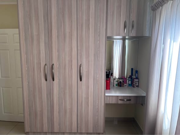 Big 3 bedroom house for sale in Osona Village photo 5