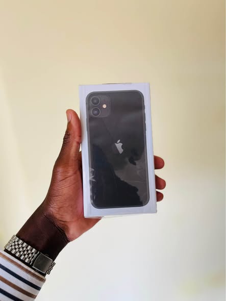 iPhone 11 photo 3