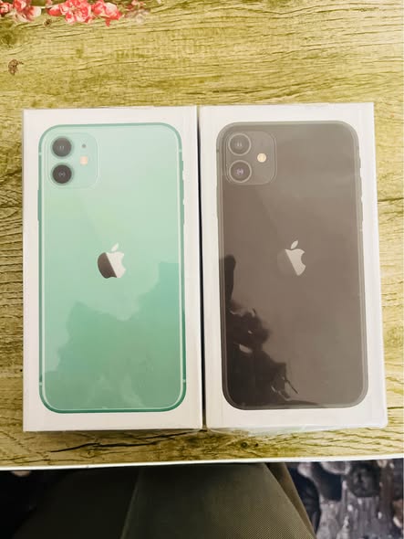 iPhone 11 photo 1
