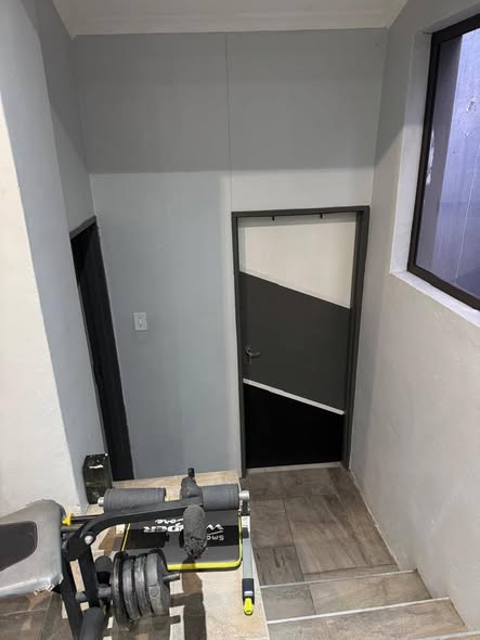 House for sale in Dorado park photo 3