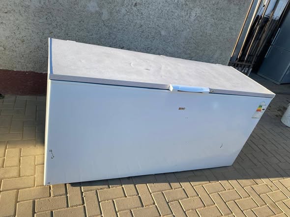 Big deep freezer photo 3