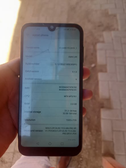 Huawei Y5 photo 2
