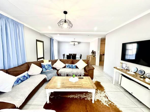 FREESTANDING HOUSE FOR SALE 📍Elisenheim photo 2