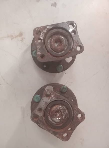 Back bearing hump photo 1