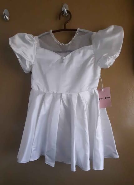 Girl dresses photo 1