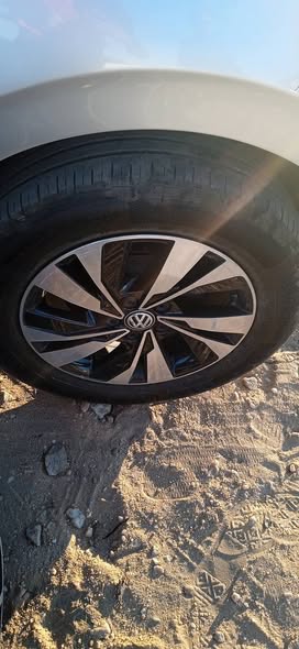 Polo 7 original rims for sale R15 photo 1
