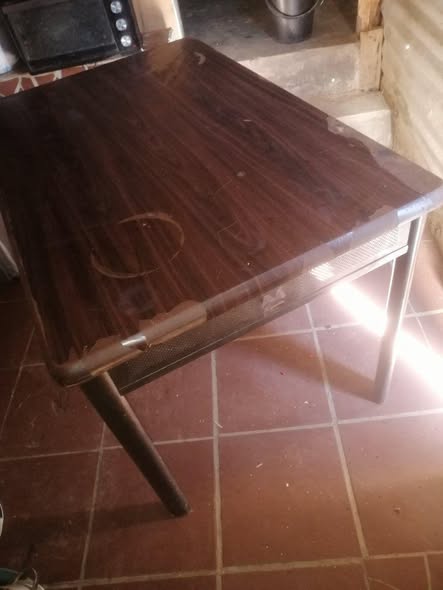 Table photo 2