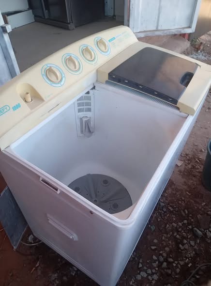 Defy twin top manual washing machine photo 3