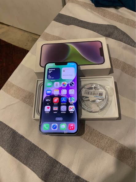 iPhone 14 128GB photo 3