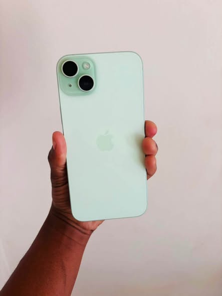 iPhone 15plus photo 1