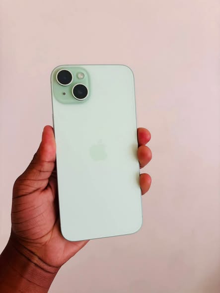 iPhone 15plus photo 3