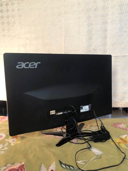 Acer Monitor photo 3