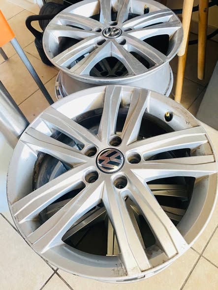 17 inch Rims photo 1