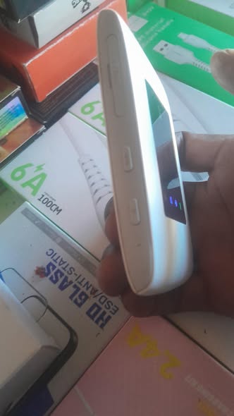 ZTE POCKET WIFI photo 1
