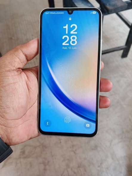 Samsung A34 128gig photo 1