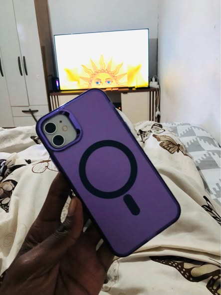 iPhone 11 64gig photo 2