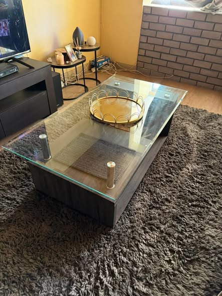 Coffee Table photo 1