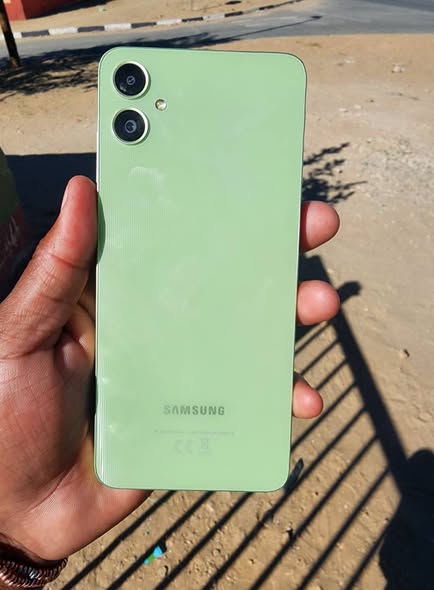 Samsung A05 photo 1